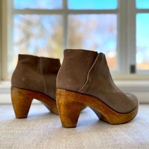 Kelsi Dagger Brooklyn (KDB) Clogs